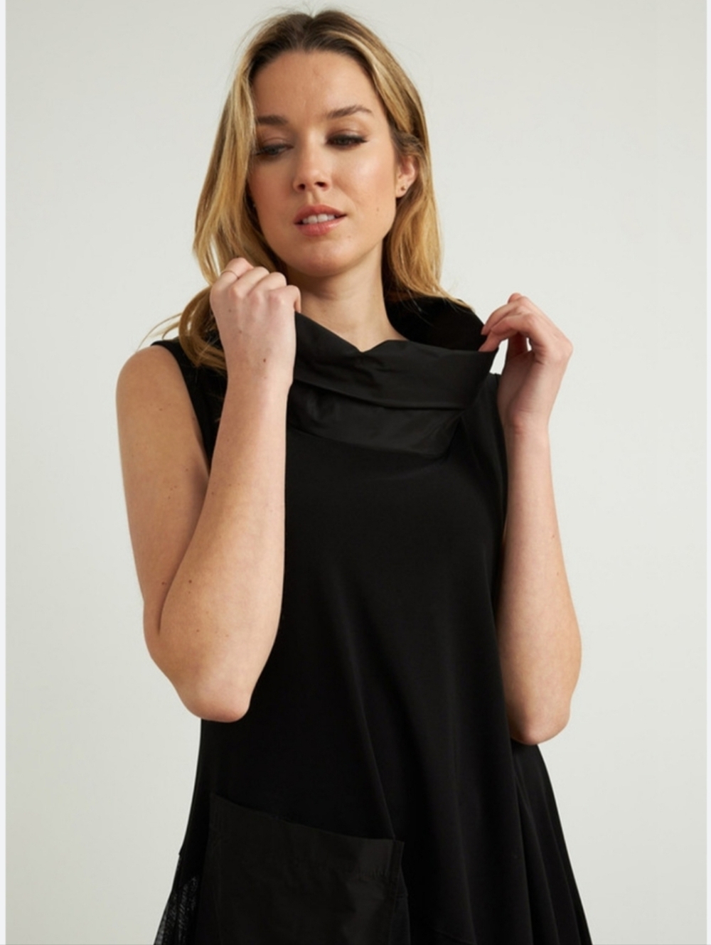 Joseph Ribkoff Sleeveless Mock Neck Top Style 212133 Size 8 Black - Picture 4 of 11